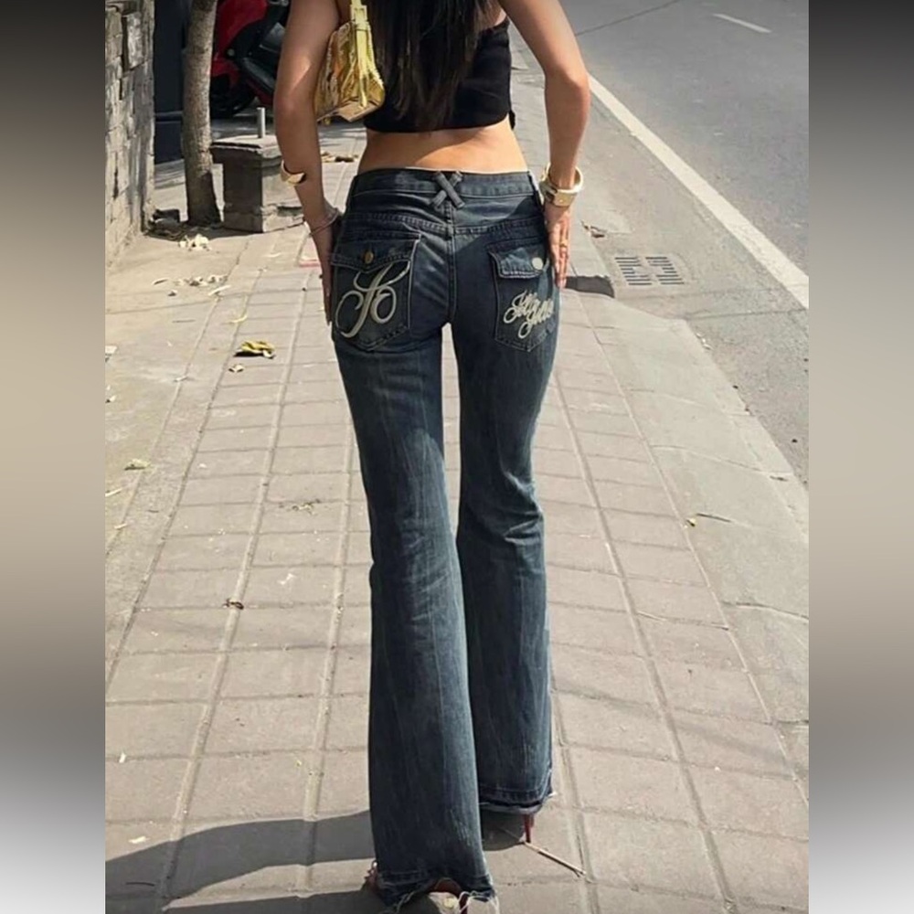 Y2K Inspired Embroidered Flared Jeans